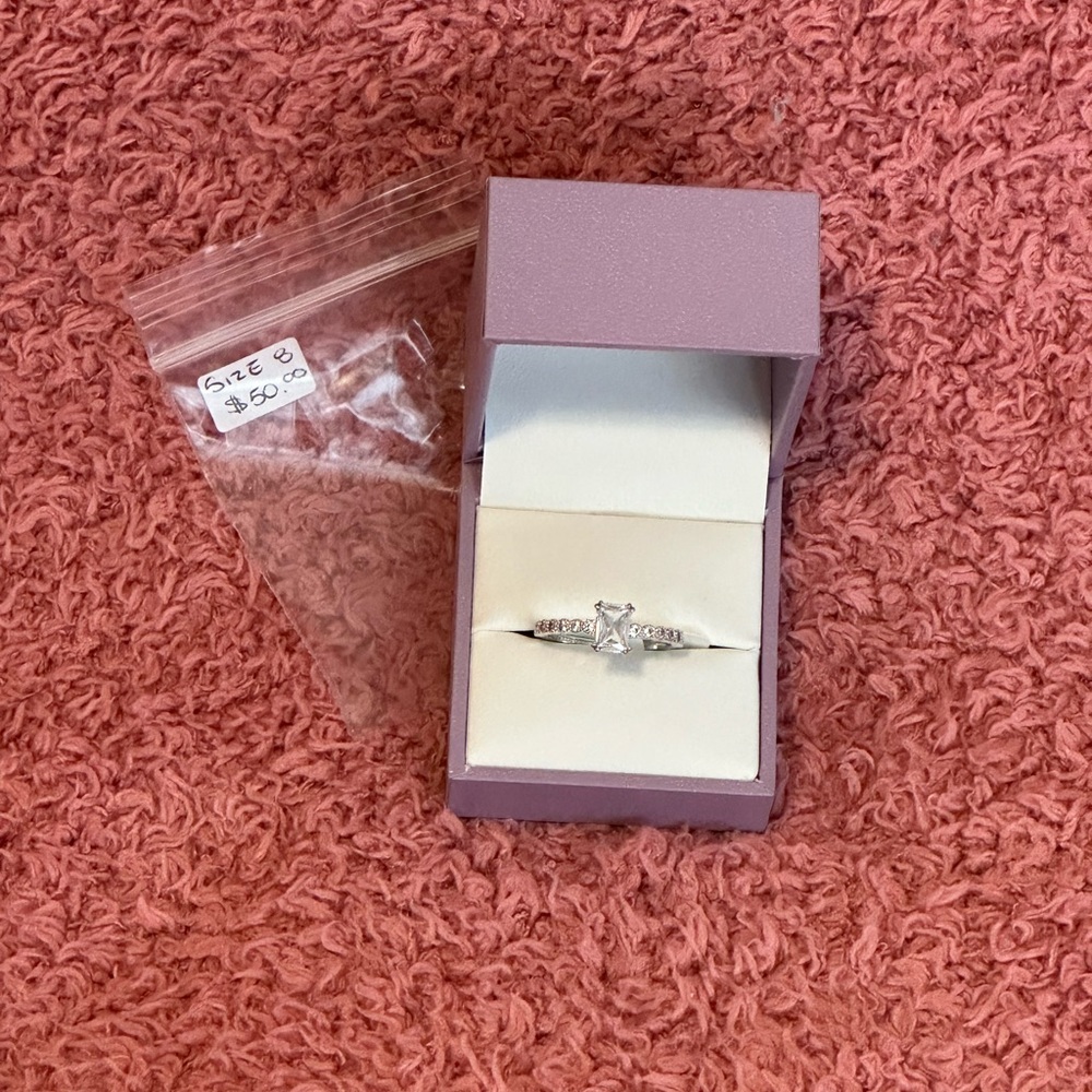 NWT - Elegant Ring with Clear Stone